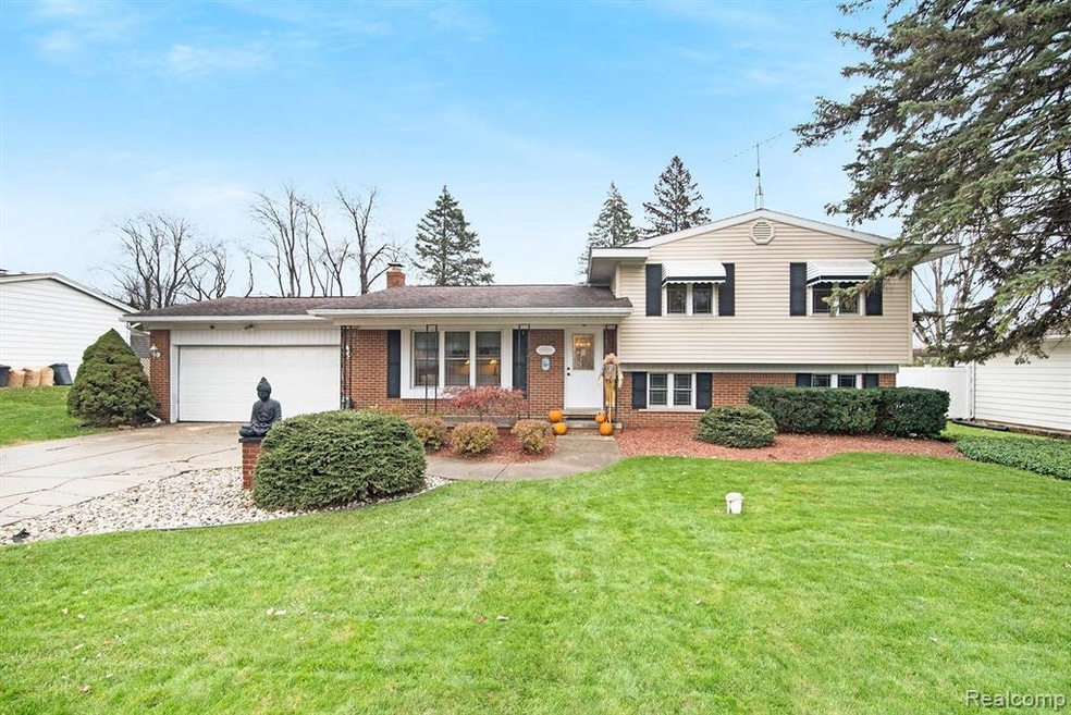 4467 Saint Martins Dr, Flint, MI 48507 - photo 1