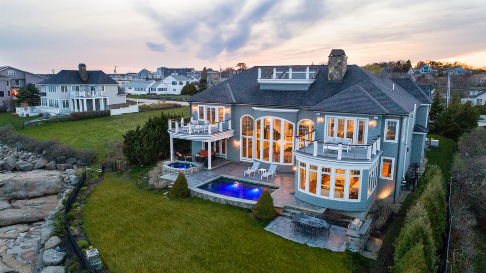 181 Nubble Rd, York