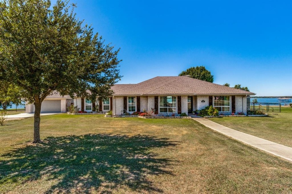 1542 Carter Dr, Corsicana, TX 75109 - photo 1