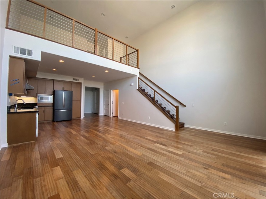 1560 W Artesia Square unit F, Gardena, CA 90248 - photo 1