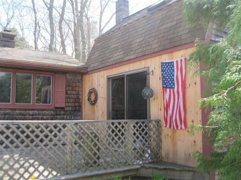 1 Plantes Landing, Buzzards Bay, MA 02532 - photo 1