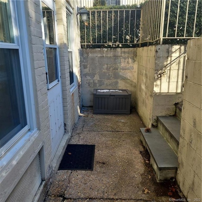 104 Summer St unit 1, Stamford, CT 06901 - photo 1