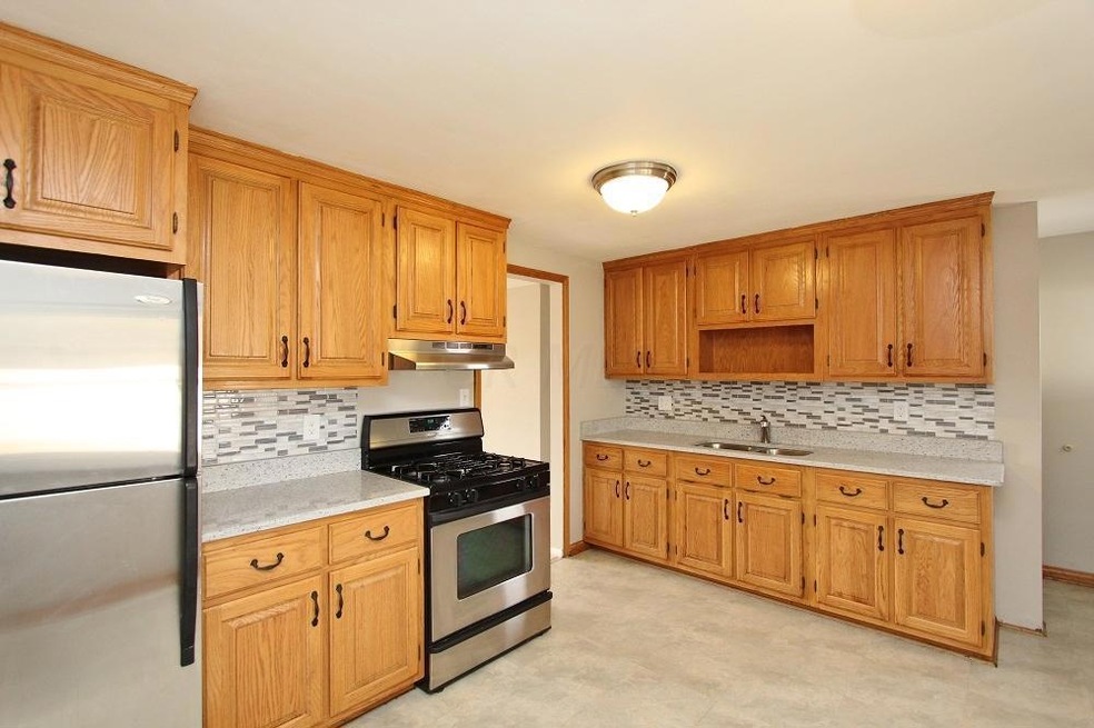 Gorgeous Remodeled Kitchen