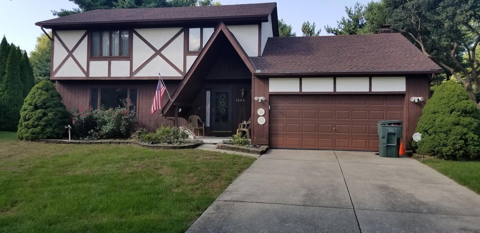 1005 Conestoga Dr, Columbus, OH 43213 - photo 1