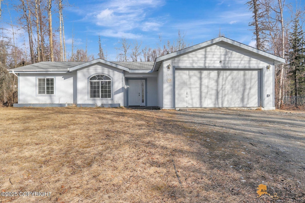 1975 E Red Fox Drive