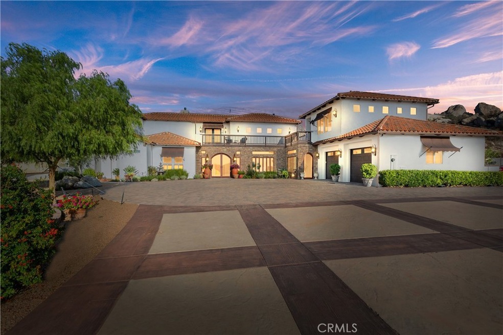 Sold $1,075,000 • Co-Listing Agent