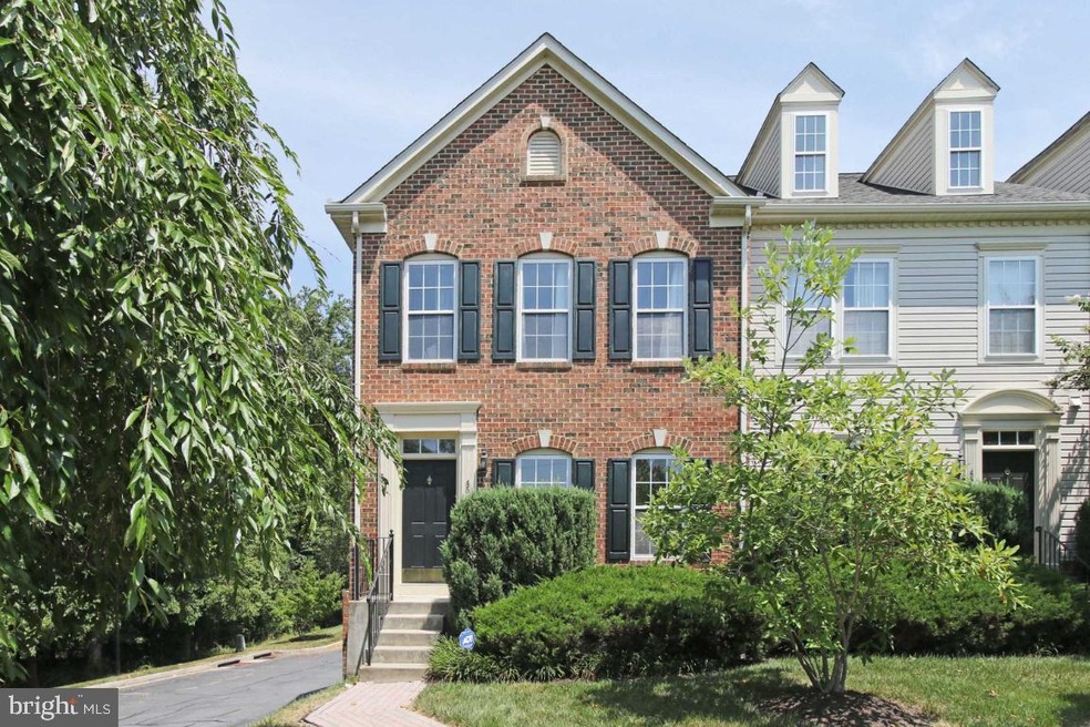 4501 Hidden Stream Ct, Owings Mills, MD 21117 - photo 1