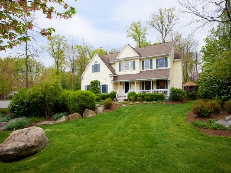 14 Pelz Farm Ct, Mahwah, NJ 07430 - photo 1