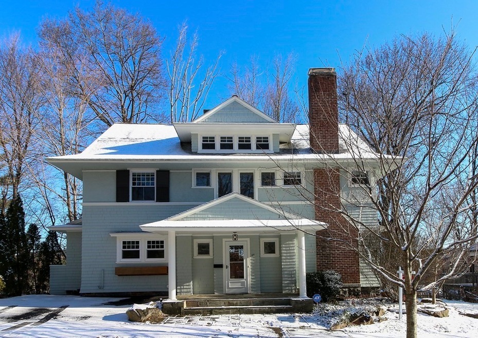 46 Beeching St, Worcester, MA 01602 - photo 1