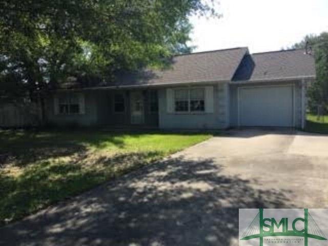 1162 Meadow Ln SE, Darien, GA 31305 - photo 1