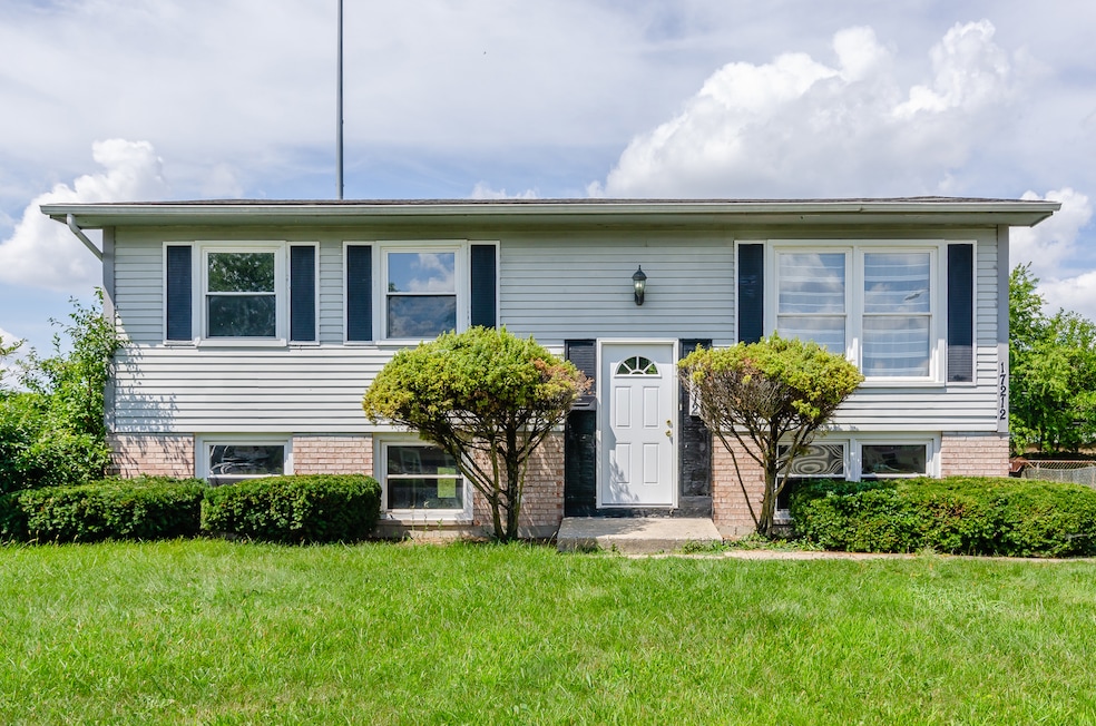 17212 Peach Grove Ln, Hazel Crest, IL 60429 - photo 1