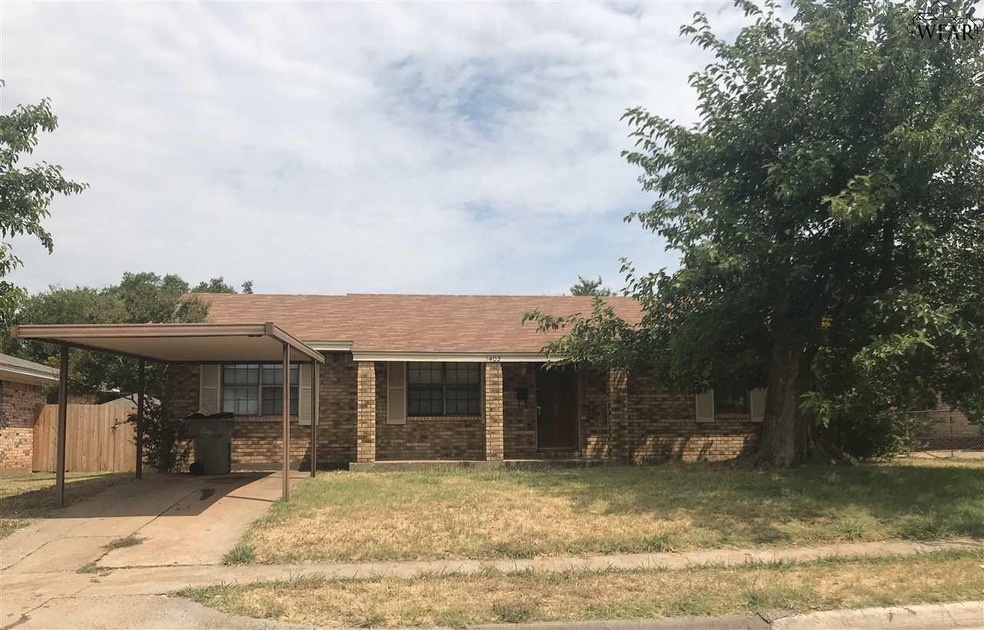1402 Hunt St, Wichita Falls, TX 76302 - photo 1
