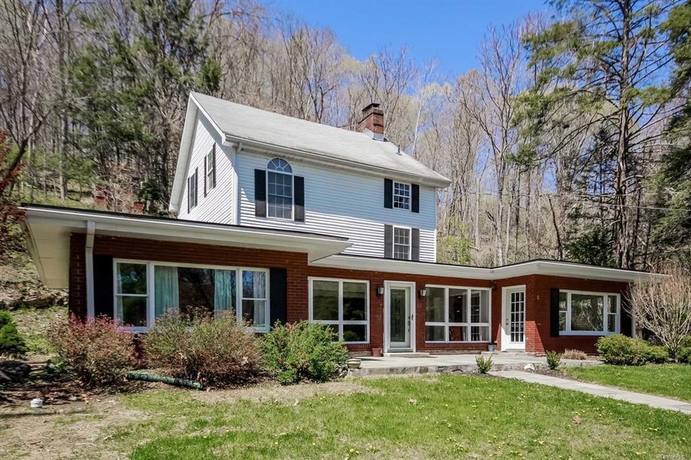 60 Carpenter Rd unit 1, Hopewell Junction, NY 12533 - photo 1