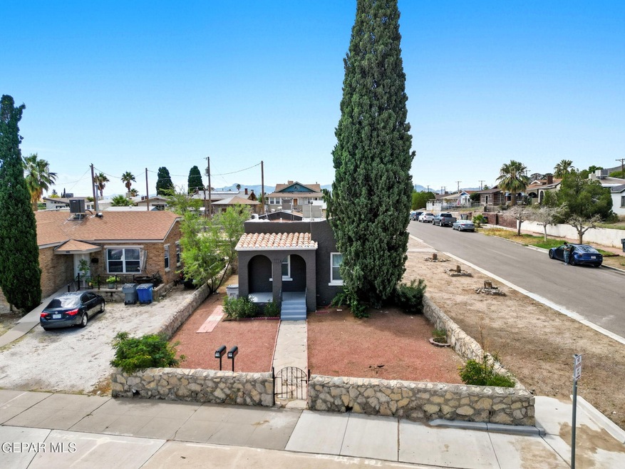 3800 Altura Ave unit Front, El Paso, TX 79903 - photo 1
