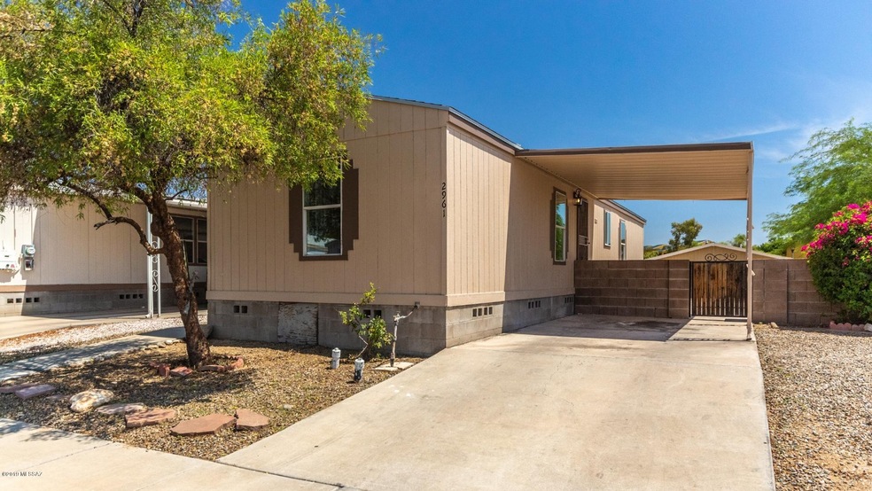 2961 E Cottonwood Club Ln, Tucson, AZ 85706 - photo 1