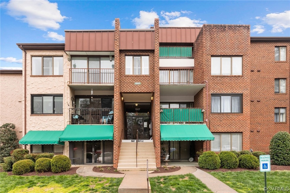 1507 Thistle Rd unit 104, Henrico, VA 23238 - photo 1
