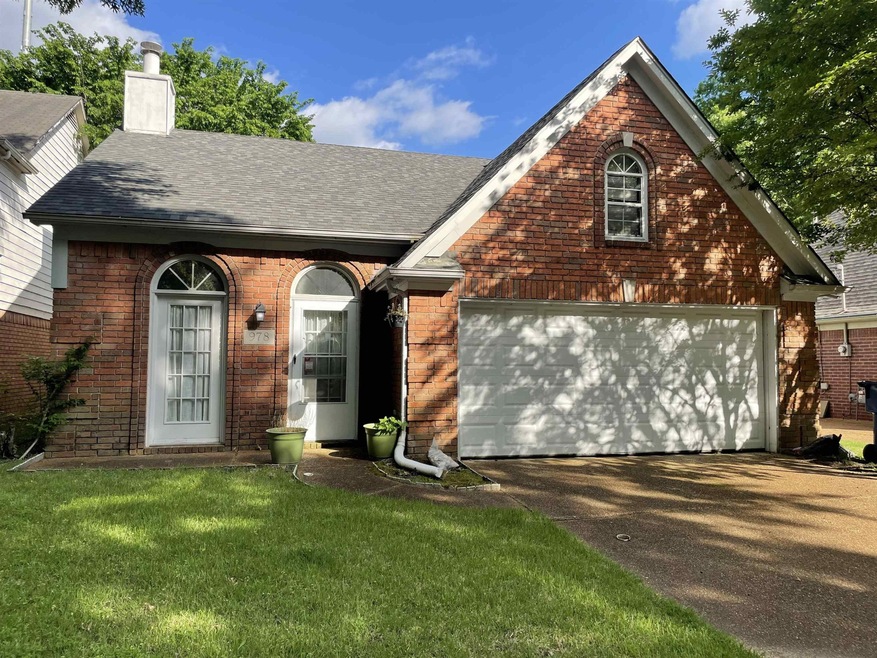 978 Nolan Ln, Cordova, TN 38018 - photo 1