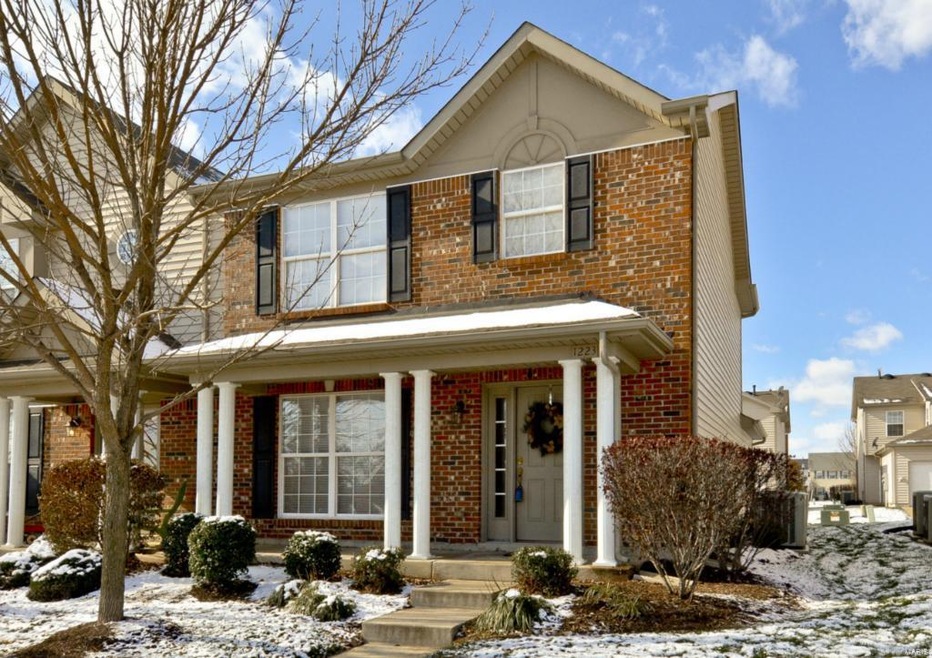 1223 Ridgeway Dr, Lake Saint Louis, MO 63367 - photo 1