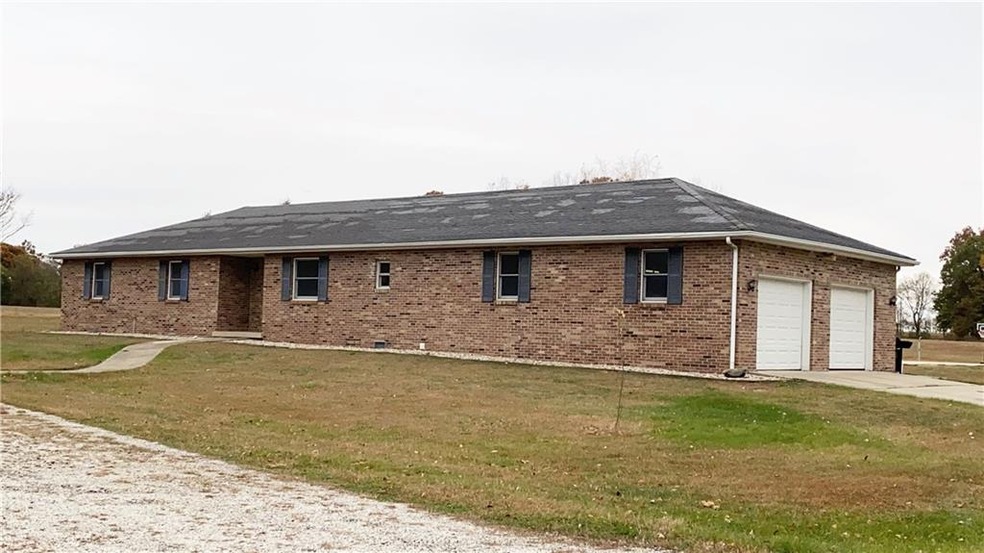 2742 E 1450 N, Covington, IN 47932 - photo 1