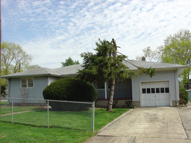 10 S Greasheimer St, Manville, NJ 08835 - photo 1