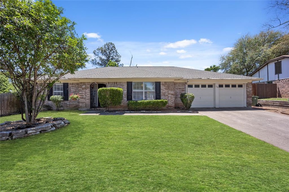 728 Huntwich Dr, Bedford, TX 76021 - photo 1