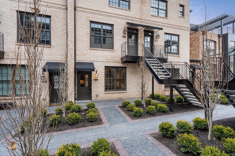 101 N 6th St unit G53, Columbus, OH 43215 - photo 1