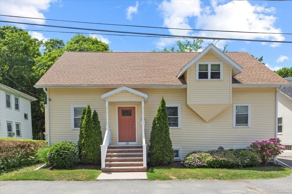 20 Mapledale Place, Swampscott, MA 01907 - photo 1