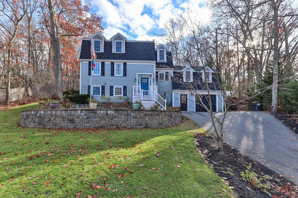 2-web-or-mls-26-christopher-hollow-rd