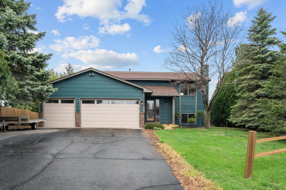 6252 147th St N, Hugo, MN 55038 - photo 1