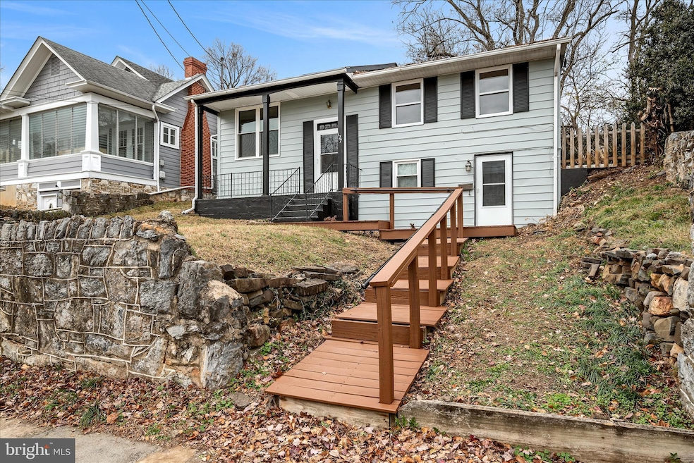 Under Contract $365,000