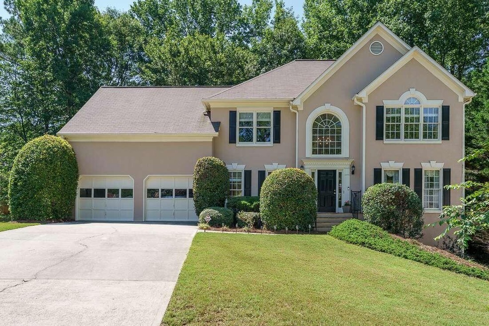 2070 Peachbluff Dr, Duluth, GA 30097 - photo 1