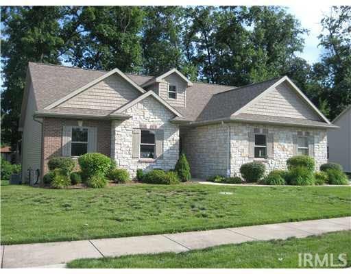 19401 Cottage Ct, South Bend, IN 46637 - photo 1