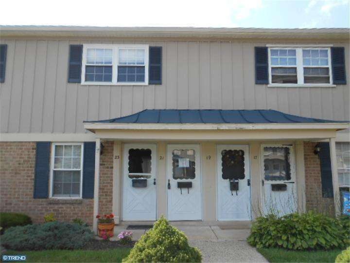 21 Kearney Dr, North Wales, PA 19454 - photo 1