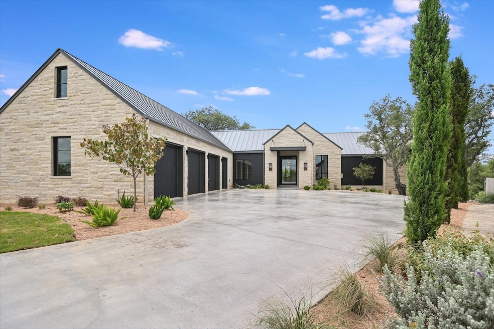 For Sale $2,800,000