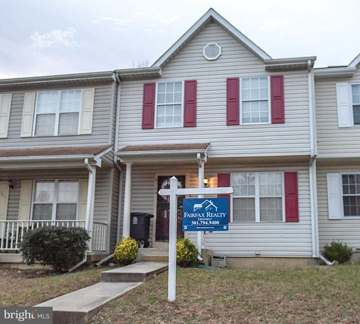5109 Toddsbury Place, District Heights, MD 20747 - photo 1
