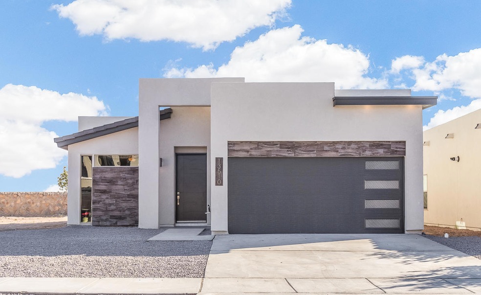 13514 Halifax St, Horizon City, TX 79928 - photo 1