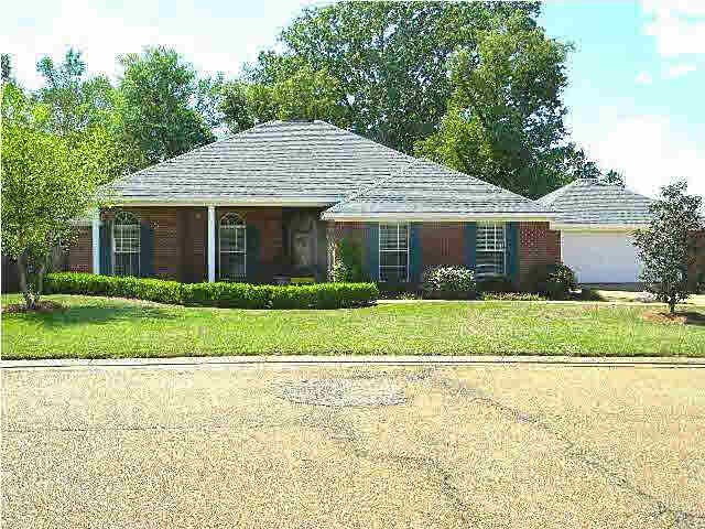 943 Eagles Nest Dr, Byram, MS 39272 - photo 1