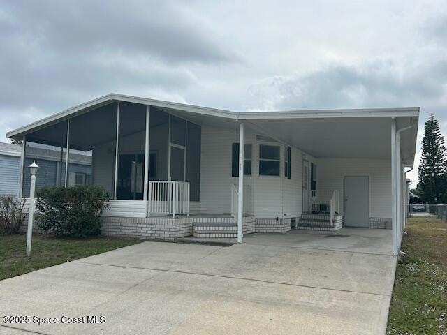 622 Papaya Cir, Sebastian, FL 32976 - photo 1