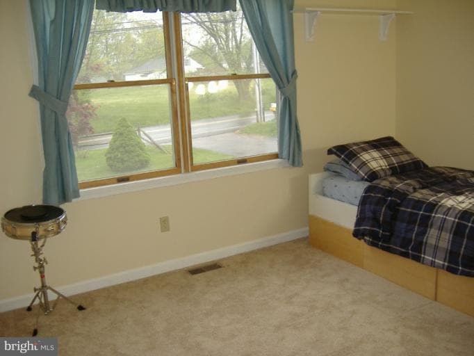 5812 Mineral Hill Rd, Sykesville, MD 21784 - photo 1