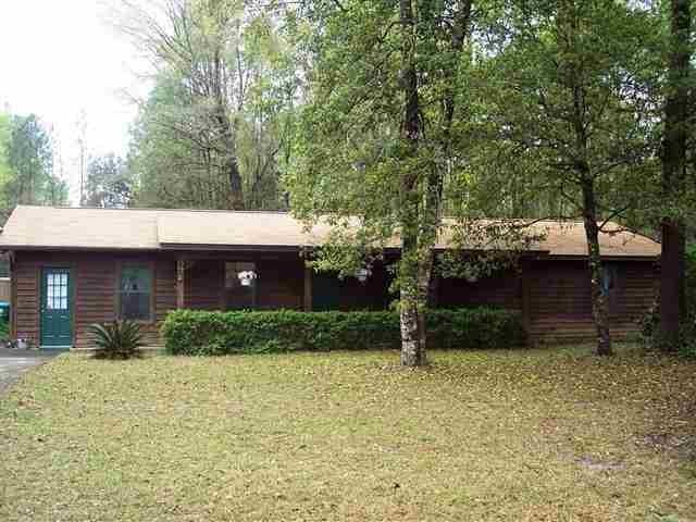 89 Edgewood Dr, Crawfordville, FL 32327 - photo 1