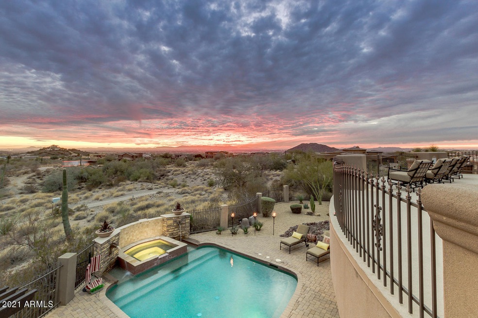 BREATHTAKING VIEWS / PVT ESTATE