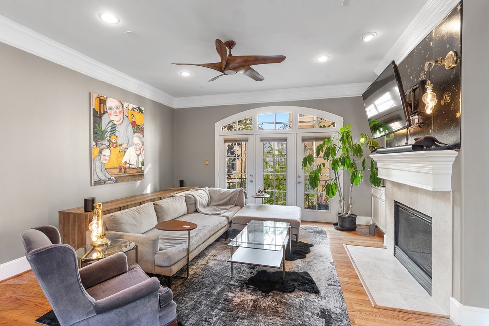 1965 Indiana St, Houston, TX 77019 - photo 1