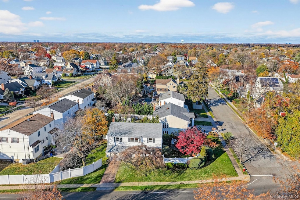 603 Foxhurst Rd, Baldwin, NY 11510 - photo 1