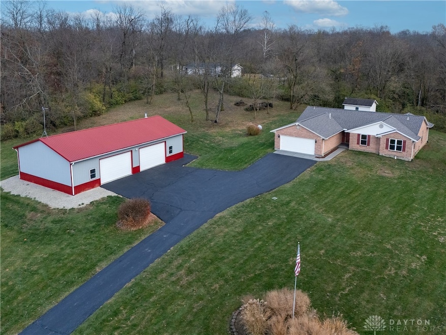 9052 Wilson Rd, Waynesville, OH 45068 - photo 1