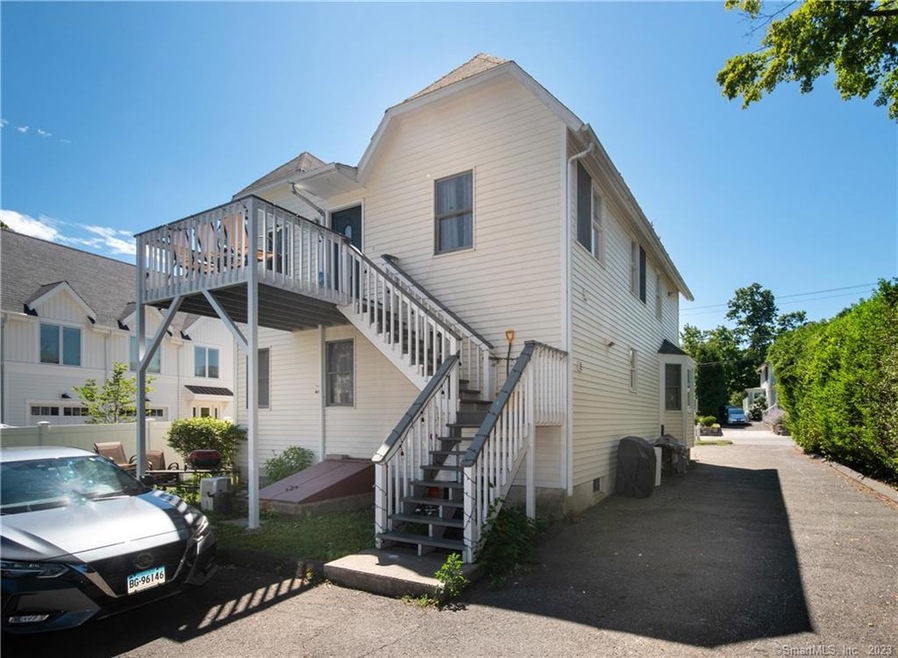 64 East Ave unit B, New Canaan, CT 06840 - photo 1