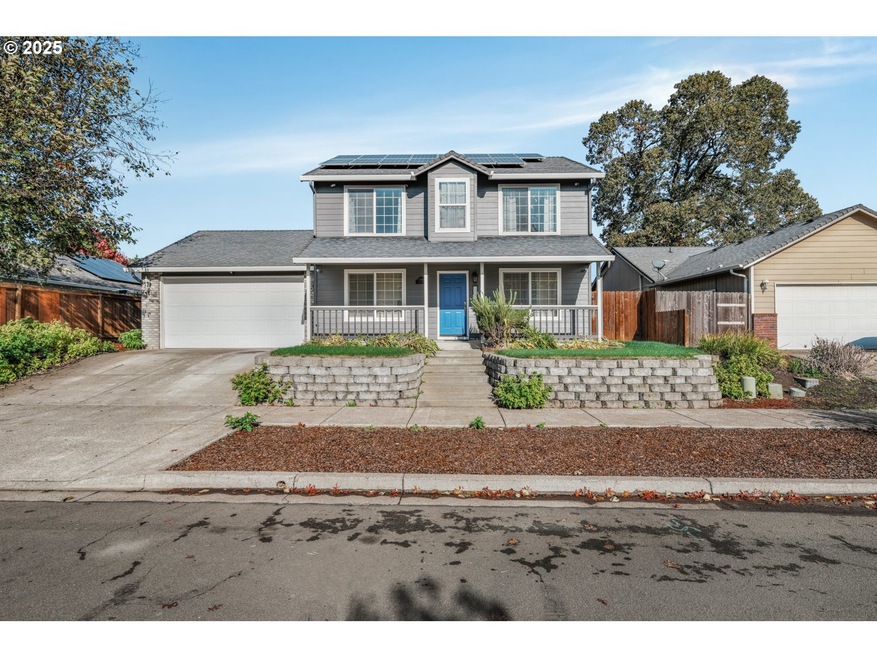 1061 Argon Ave, Eugene, OR 97404 - photo 1