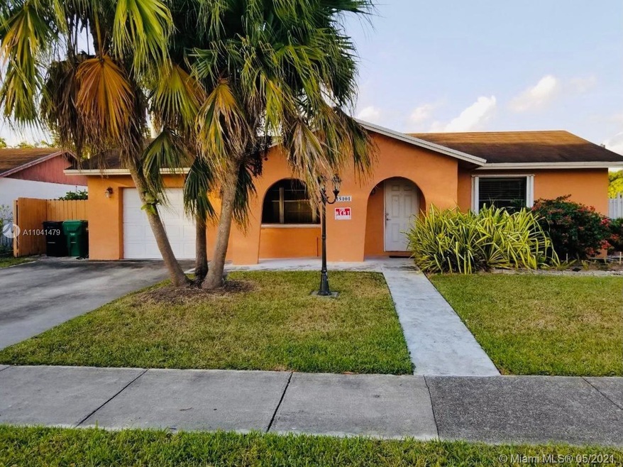 15101 SW 69th St, Miami, FL 33193 - photo 1