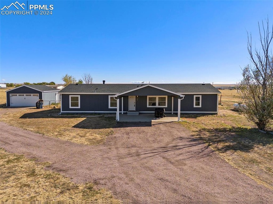 210 Longhorn Cattle Dr, Calhan, CO 80808 - photo 1