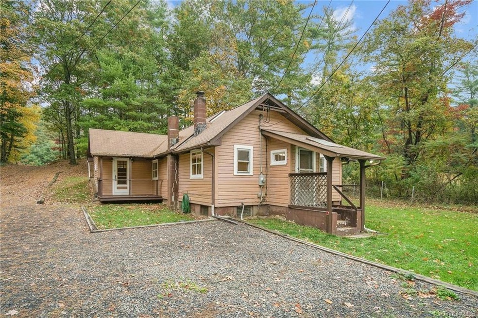 7 Hemlock Ln, Cuddebackville, NY 12729 - photo 1