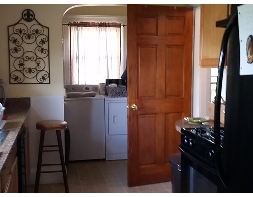 48 Saratoga St, Lynn, MA 01902 - photo 1